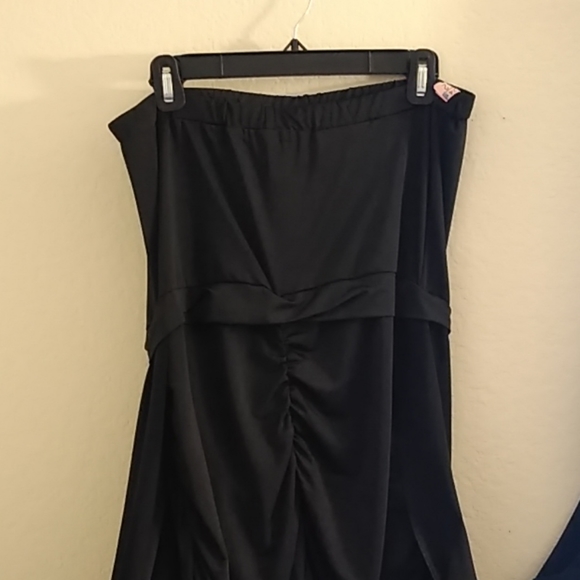 Black interchangeable dress that can be worn many - Picture 2 of 4